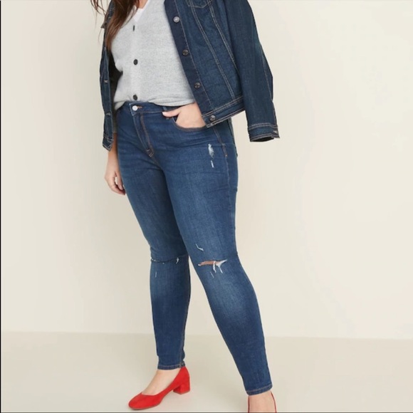 Old Navy | Distressed | Rockstar | Super Skinny Jeans. - Picture 1 of 13